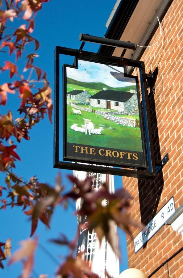 Crofts Hotel Cardiff Esterno foto